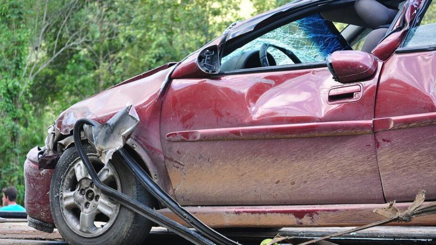 Insurance firm investigating high number of staged crashes across Galway