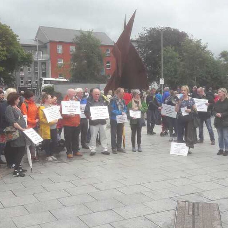 LISTEN: Campaigners march to HSE city offices to demand action on Connemara ambulance service