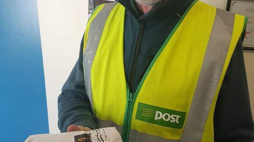 Sam the Cat gets his package thanks to resourceful Galway postman