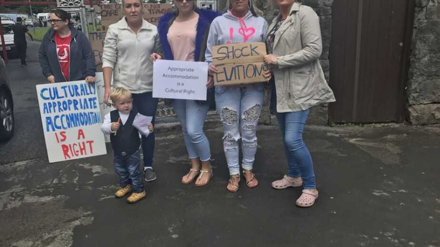 Traveller families protest against eviction from Cúl Trá halting site