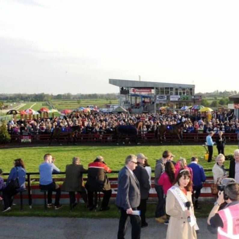 Irish Racing Preview for Monday