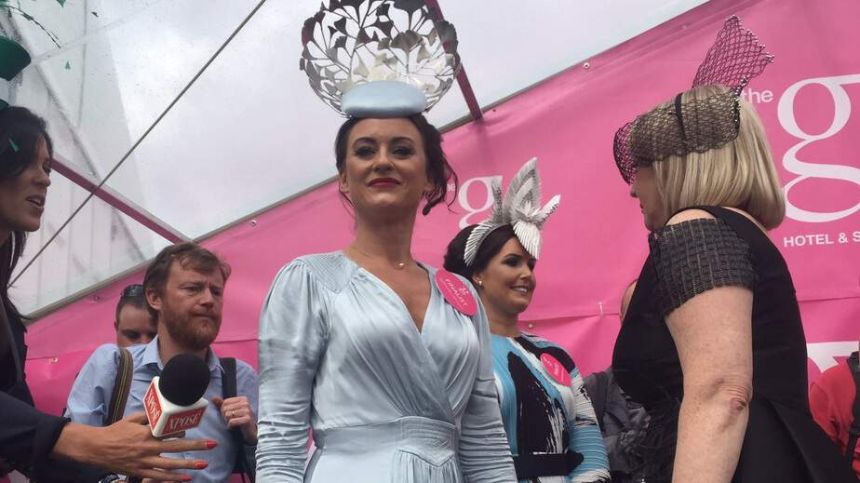 LISTEN: Spiddal native takes best dressed at Galway Races