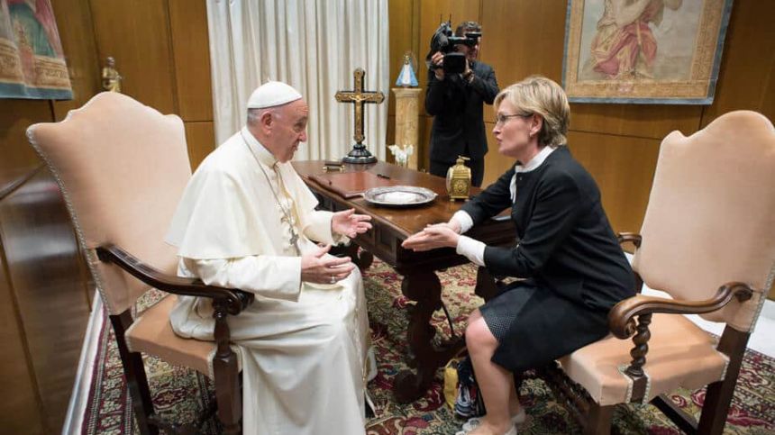 MEP Mairead McGuinness discusses future of Europe with Pope