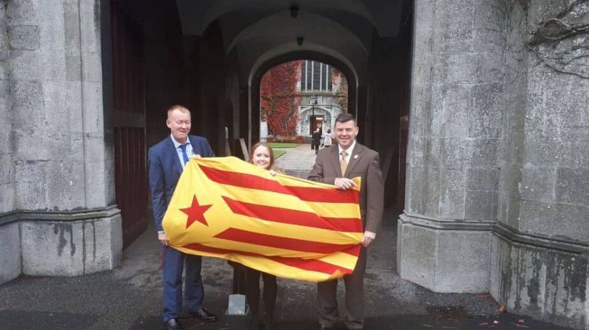 Council expresses solidarity with people of Catalonia