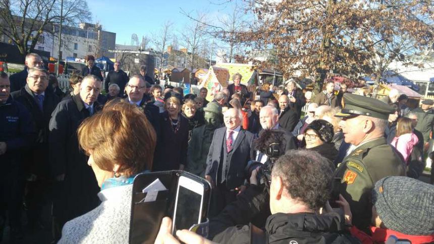 Hundreds attend unveiling of Padraic O Conaire statue by President Higgins