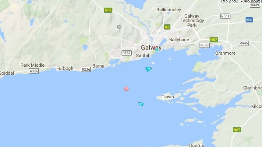 Coastguard helicopters combing Galway Bay in search for fisherman