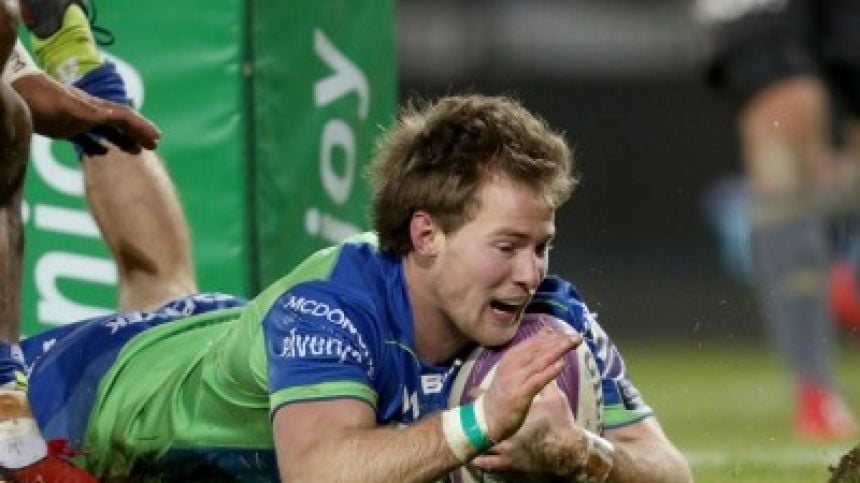 Kieran Marmion to stay with Connacht until 2023