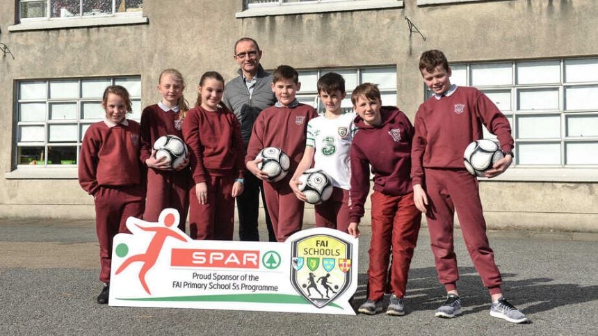 Martin O'Neill supports SPAR FAI 5s Programme in Galway