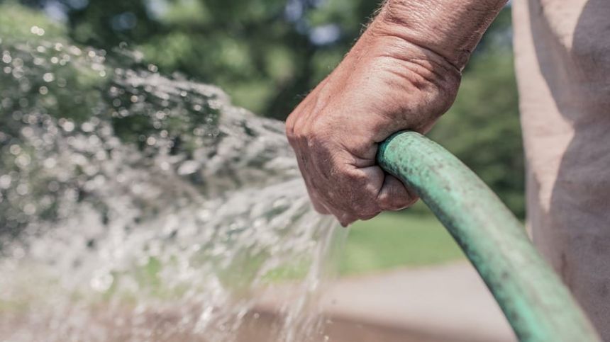 Hose-pipe ban to be extended to Galway this week