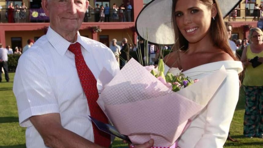 Galway Girl Wins vaughanshoes.ie Best Dressed Lady at Ballinrobe Racecourse