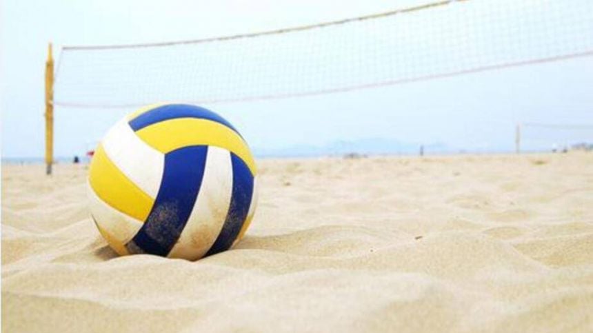 Galway girls represent Ireland at Beach Volleyball