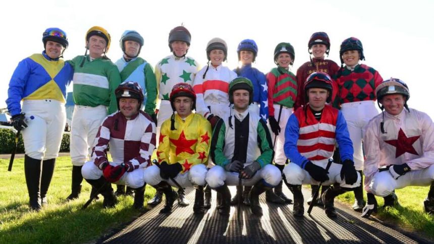 Last chance to sign up for the experience of a lifetime for Irish Horse Racing Fans!