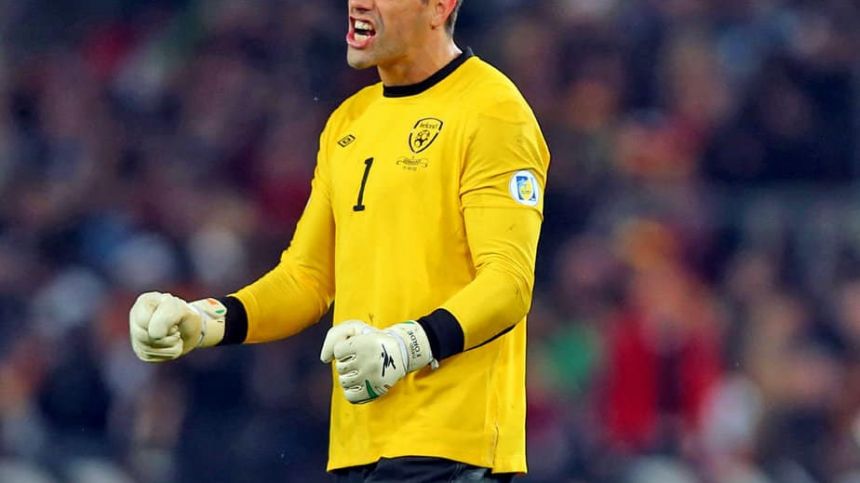 Former Galway Utd and Ireland goalkeeper David Forde retires