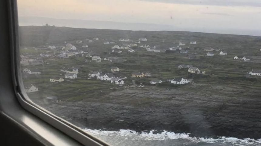 Minister gives go-head for long-awaited upgrade works at Inis Oírr pier