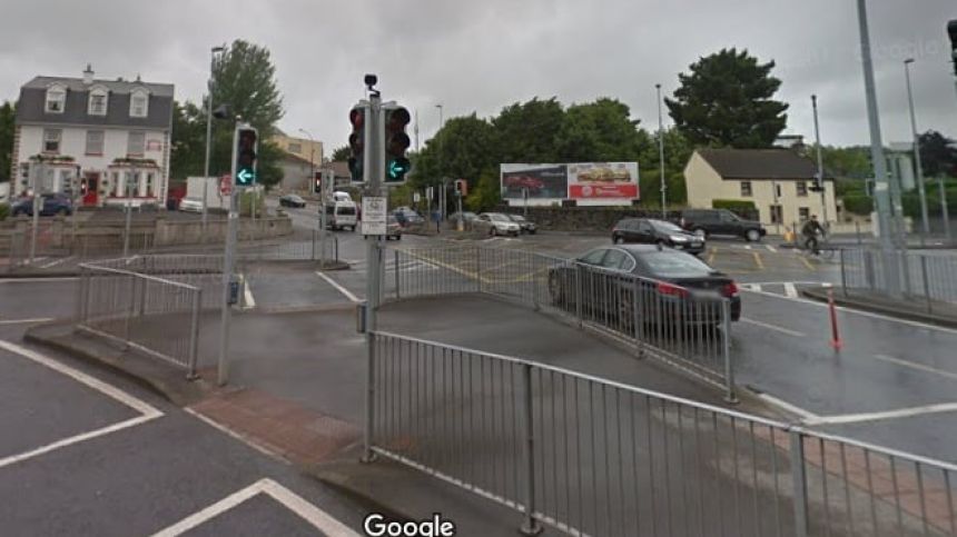 Calls for 24 hour traffic light maintenance support following chaos at city junction