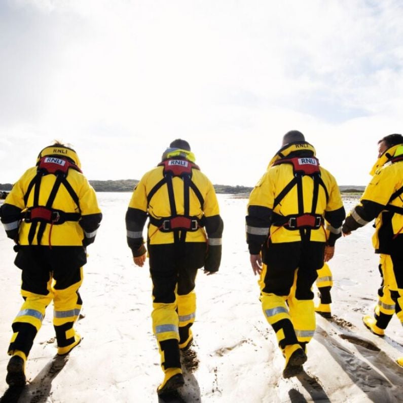 Clifden RNLI remind boat users to have well-maintained emergency beacons on board