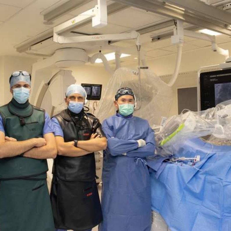 First robotics-guided heart surgery in Ireland &amp; UK takes place in UHG