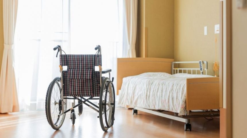 Mairead Farrell says Government "waltzing into disaster" on nursing homes