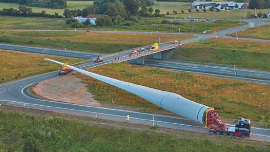 Abnormal load permit granted for the transport of Wind Turbine Blades and Sections from Galway Harbour tonight.