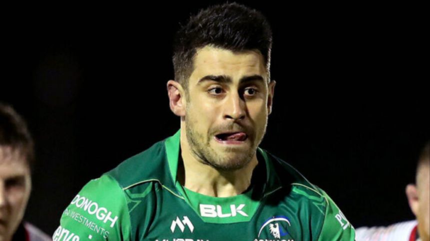 RUGBY: Tiernan O'Halloran Extends Connacht Stay to 15 Seasons