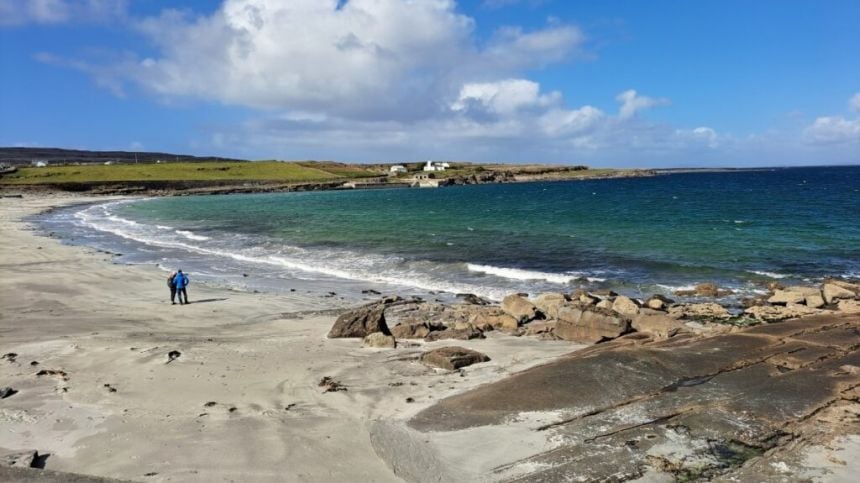 Over 200 runners gearing up to take part in Inis Mór Half Marathon