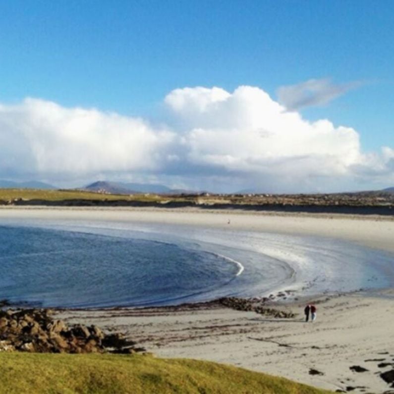 Appeal for responsible parking as huge crowds expected at Connemara beaches