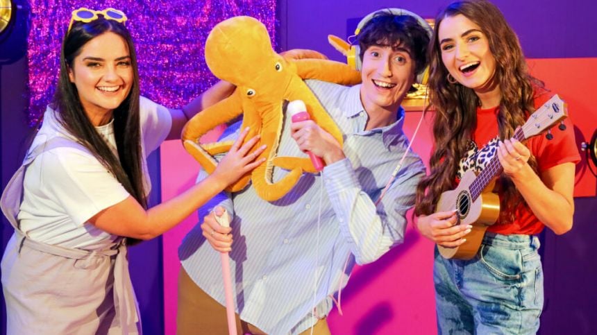 TG4 launches first ever Irish channel for kids in Baile na hAbhann