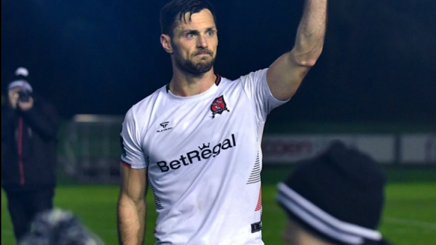 Pat Hoban signs off on Dundalk career with two goals