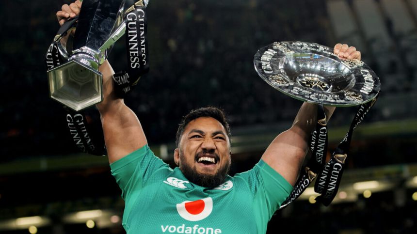 Bundee Aki named as Ireland Men's Players' Player of the Year