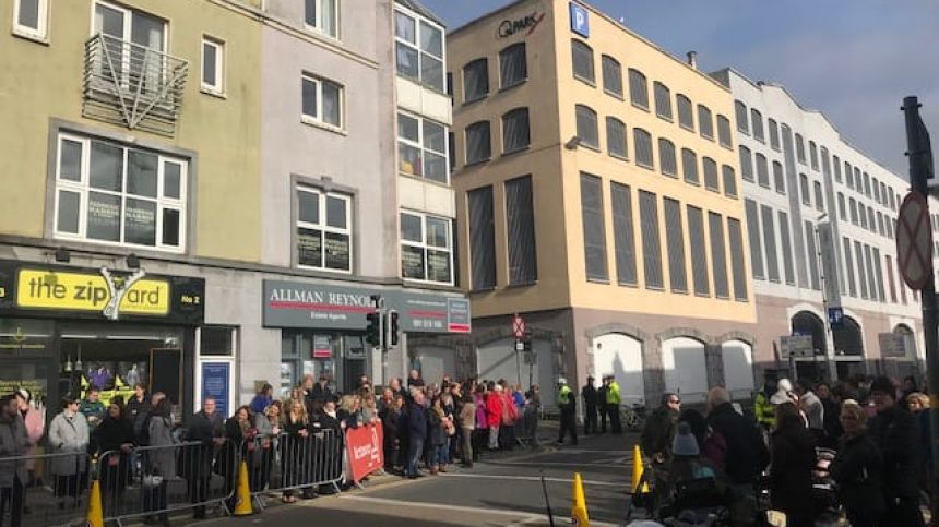 Crowds gather outside Tribeton in city to see Kate and William