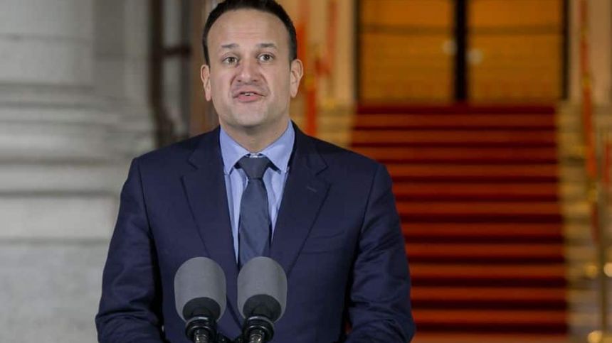 Taoiseach confirms no change to current two metre social distancing rules