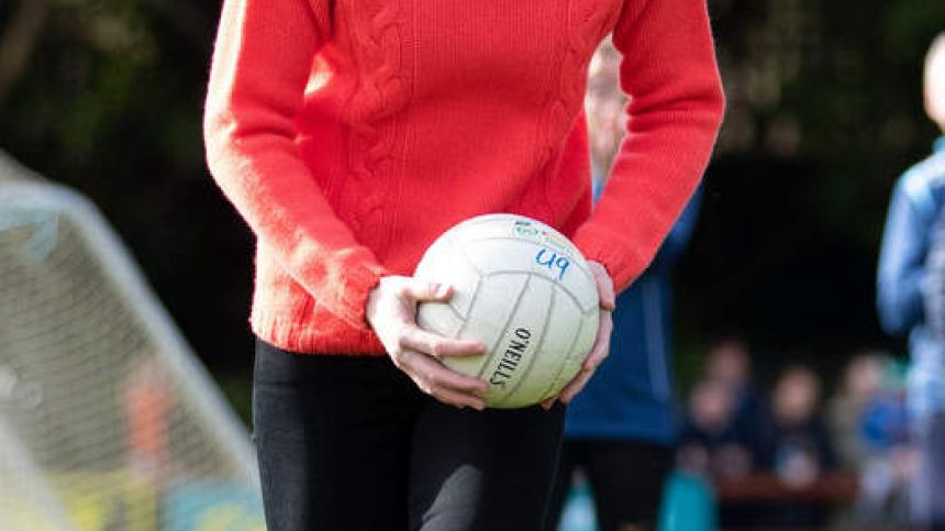 Overview: Duke and Duchess of Cambridge pick up some Gaelic skills during visit to Aras Bóthar na Trá