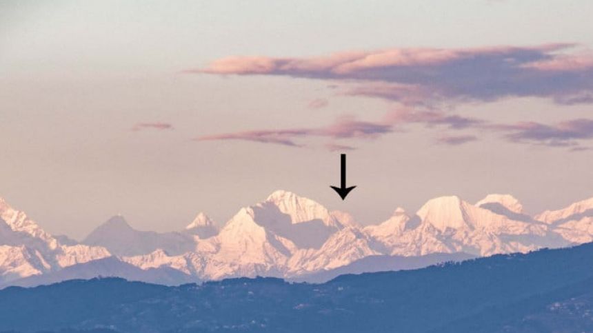 Amazing photo of Mt Everest view not seen in years goes viral