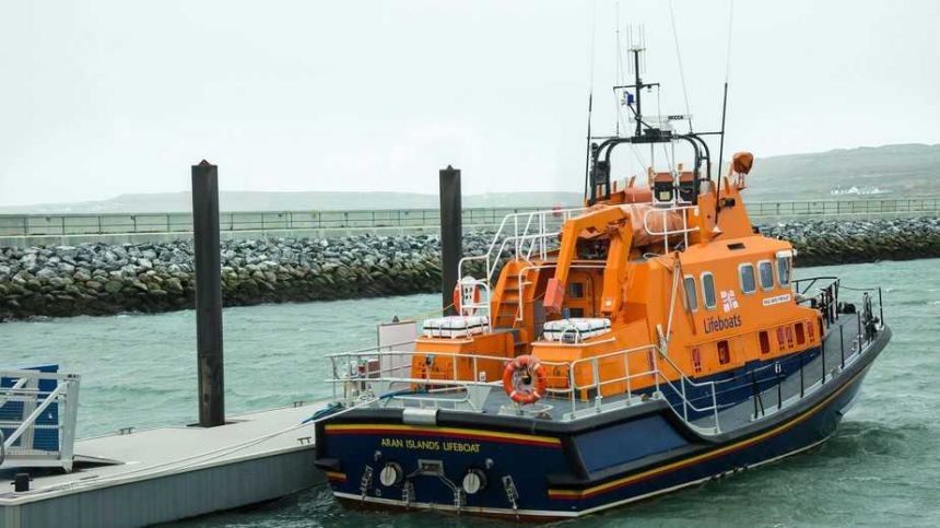 Two women rescued off the Connemara coast transferred to UHG for assessment