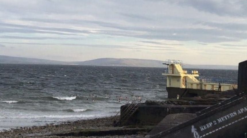 Public urged to stay away from Blackrock diving tower in Salthill