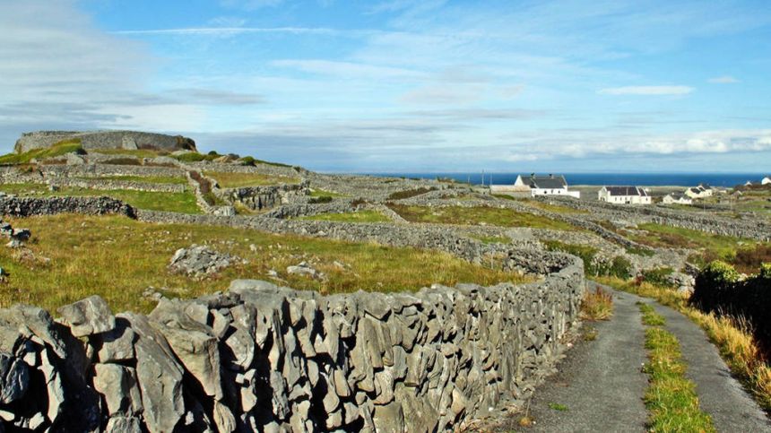 Dáil hears pier development on Inis Meáin in "Never Never Land"