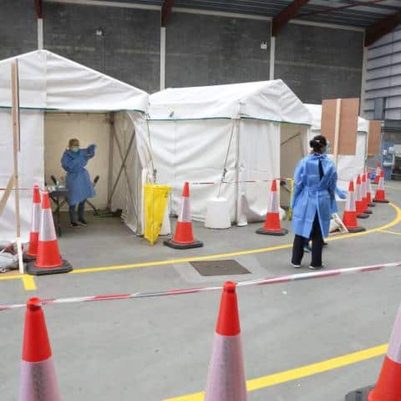 Motorists warned of 'chaos' as traffic management reintroduced at Galway Airport Covid test centre