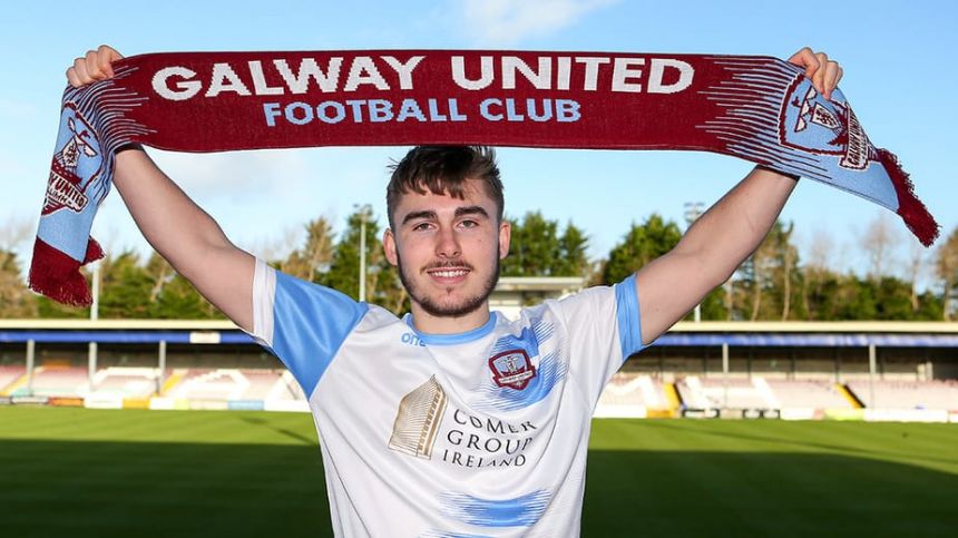 Ronan Manning Signs For Galway United