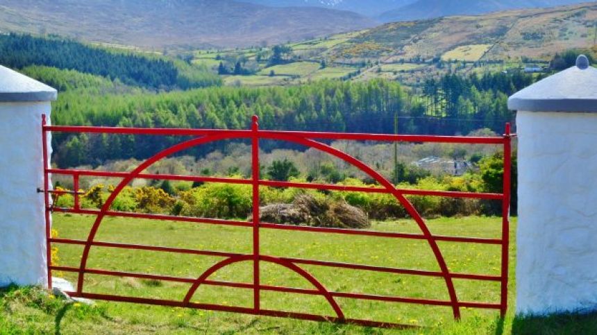 Galway farmers urged to get Basic Payment Scheme applications in early