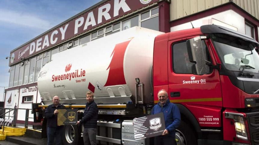 A warm reception at Galway United F.C. as Sweeney Oil become official partners for 2021.