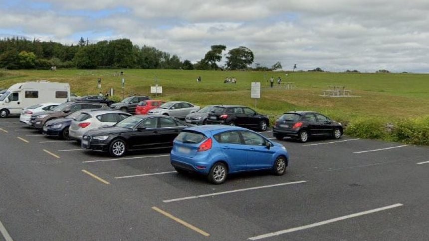 Call for review of social distancing at Renville Park in Oranmore