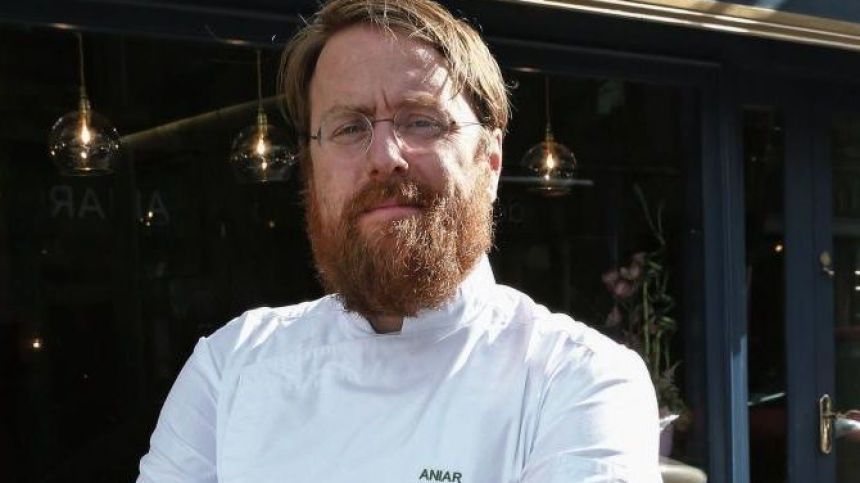 JP McMahon concerned over fake bookings to "protest"  indoor dining plans