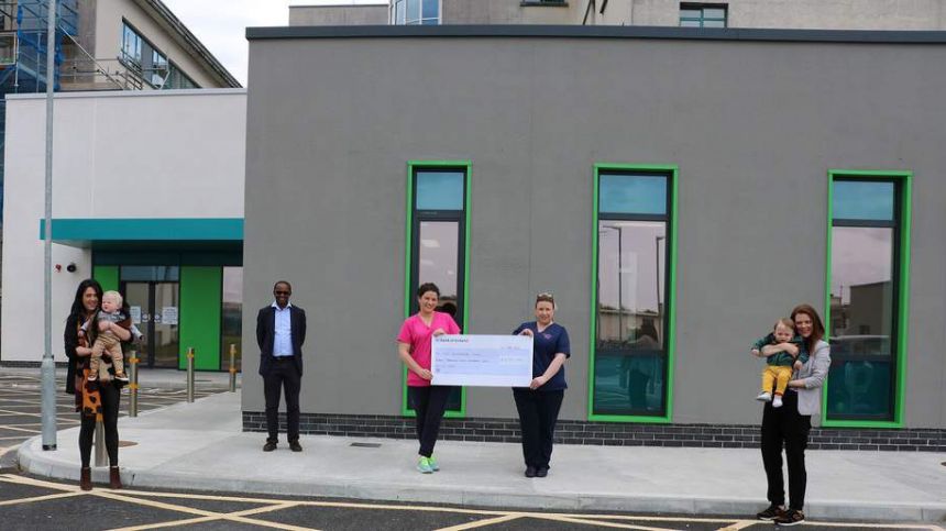 Two Galway families raise €7,000 for family room at UHG Neonatal Intensive Care Unit