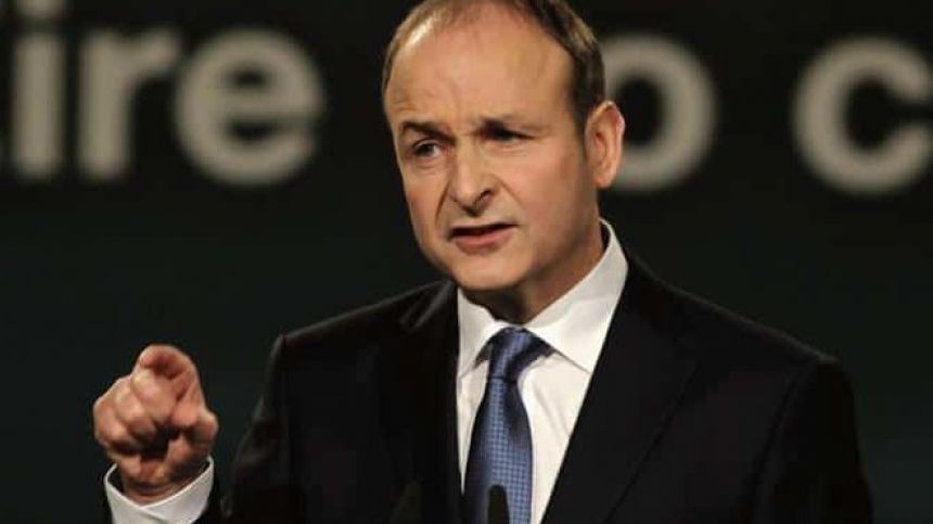 Taoiseach calls on Aer Lingus to reverse decision to close crew base at Shannon Airport