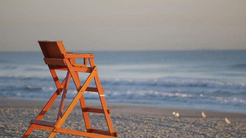 Additional lifeguard cover at Connemara beaches due to continued hot weather advisory