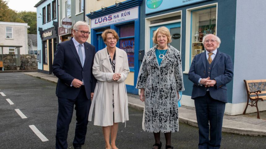 Presidents of Ireland and Germany visit Ros na Rún studios in Spiddal