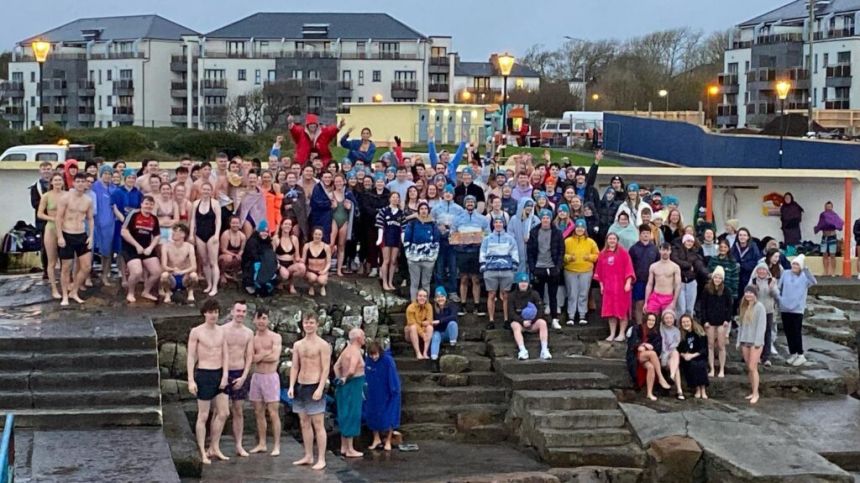 LISTEN: NUIG Students raise over €20,000 for Galway Rape Crisis Centre through "Coldvember" event