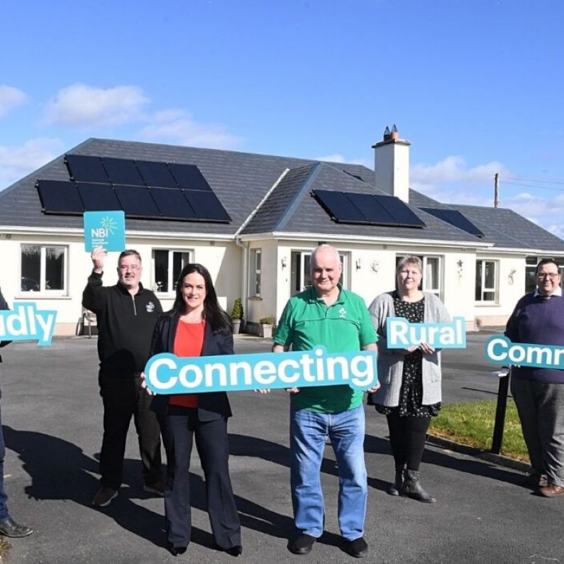 First homes and businesses in Ballinasloe connected to high-speed broadband