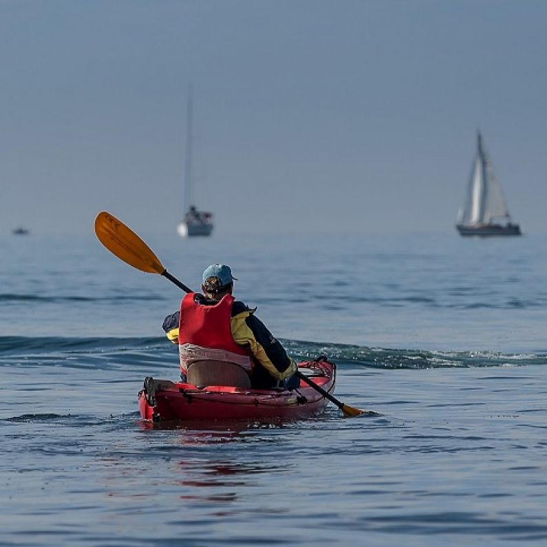 Salmon farm workers rescue teenage kayakers near Letterfrack