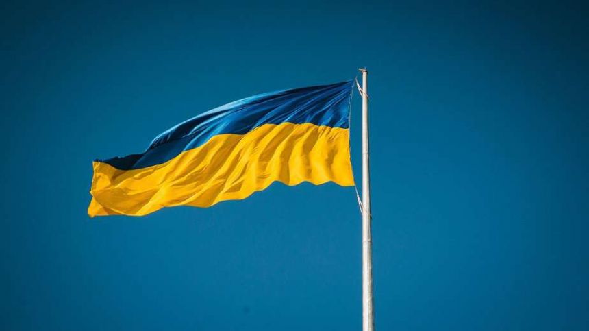 Cathaoirleach to raise Ukrainian flag today at County Hall